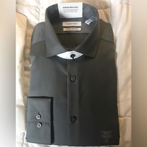 Calvin Klein Slim Fit Stretch Infinite Non-Iron Dress Shirt 15.5 32/33 M